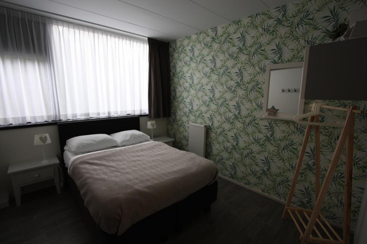 4 Persoons Appartement - Ook Te Boeken Voor 6 Personen! Bakkeveen Luaran gambar