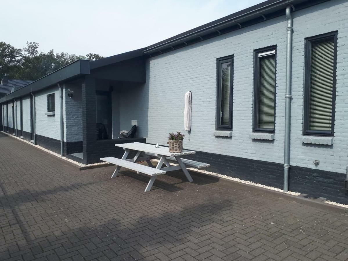 4 Persoons Appartement - Ook Te Boeken Voor 6 Personen! Bakkeveen Luaran gambar